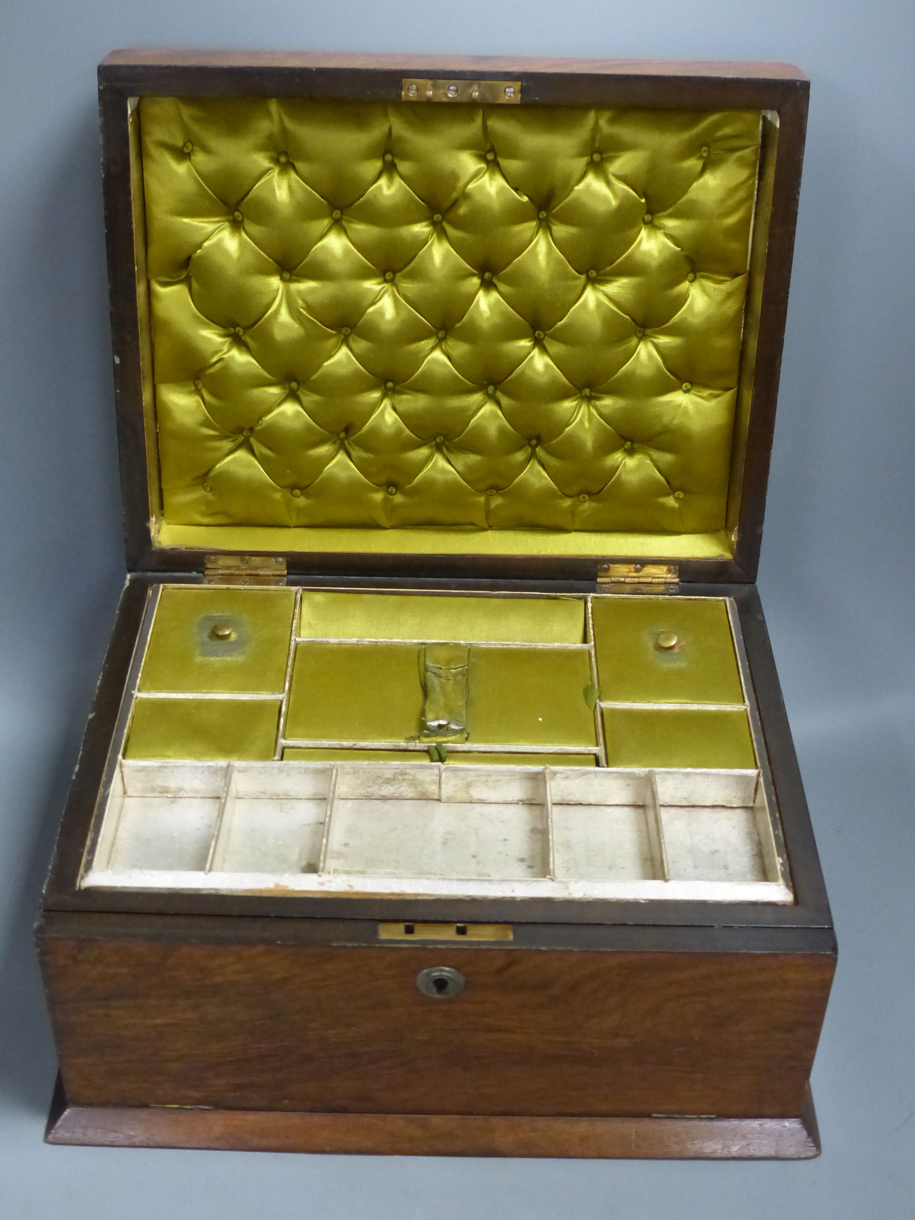 A Victorian walnut sewing box and two tea caddies (3)